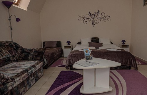 Hajduszoboszlo Bed & Breakfast | Quelle Villa Hajdúszoboszló