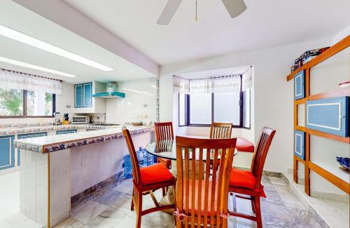Punta Cancun House | Quetzal 18