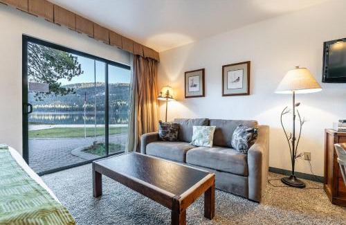 Truckee House | Quiant Studio w/Lake View #144 at Donner Lake Village