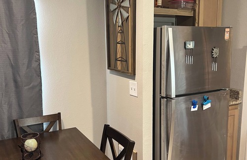 Moses Lake House | Quiet 1 bedroom Getaway on Legacy Golf Course & close to Mardon Resort!