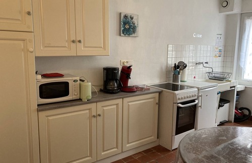 Chateauneuf-sur-Loire House | Quiet 3 person cottage near Loire