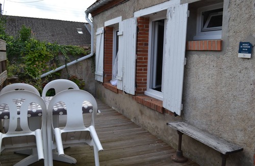 Chateauneuf-sur-Loire House | Quiet 3 person cottage near Loire