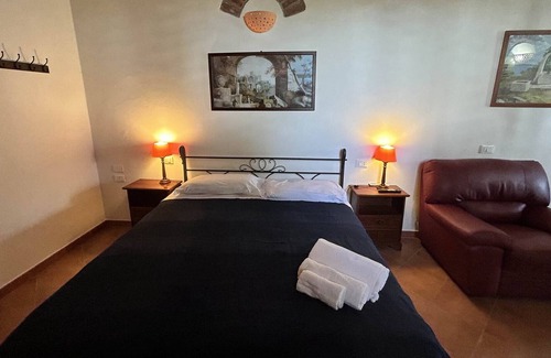 Lari Apartment | Quiet and beautiful holiday complex in Tuscany, pool,Wi-Fi,G3