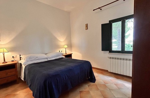 Lari Apartment | Quiet and nice holiday complex in Tuscany, Air conditioning,pool,Wi-Fi,Mi6
