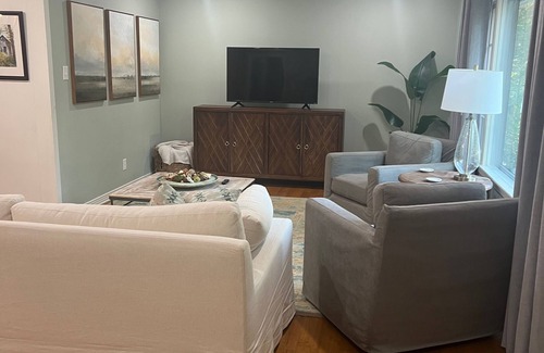 Batesville House | Quiet and peaceful retreat in Batesville, MS