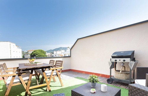 Tossa de Mar Apartment | QUIET APARTMENT 5 minutes TO THE BEACH 2