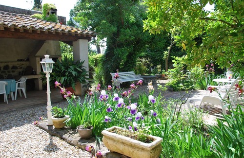 Agde Apartment | Quiet apartment in an old renovated house