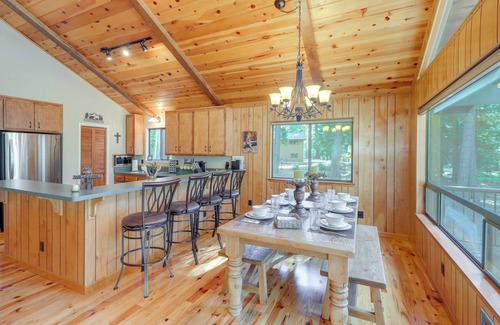 Lake Almanor Country Club Cabin | Quiet Cabin w/Deck: Near Lake Almanor!