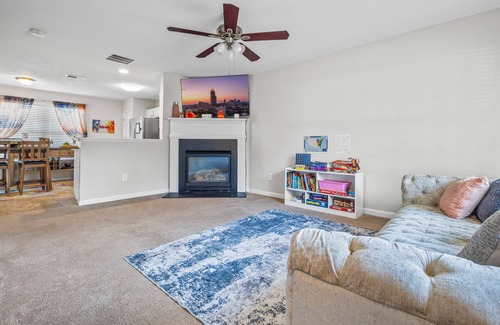 McDonough House | Quiet & Clean Family Home
