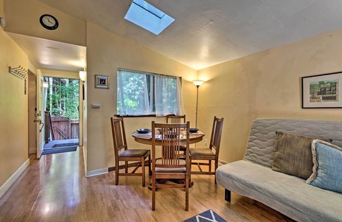 Rio Nido Cottage | Quiet Cottage w/ Redwood Forest Views & Deck!