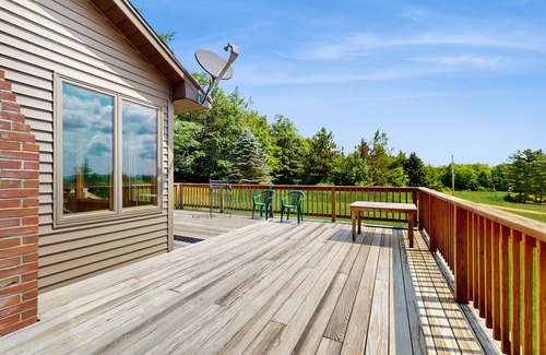 Ludlow House | Quiet country home w/large deck & fireplace, near Okemo Mtn & town