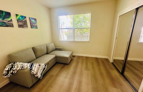 Fairview House | Quiet Cul-de-sac House with AC and Walk to Parks