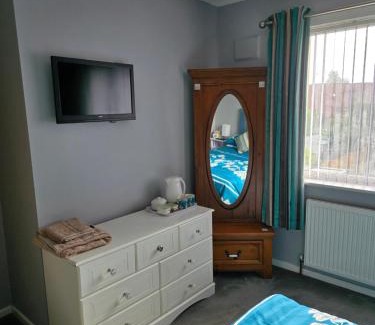 Rushden House | Quiet cul de sac Rushden