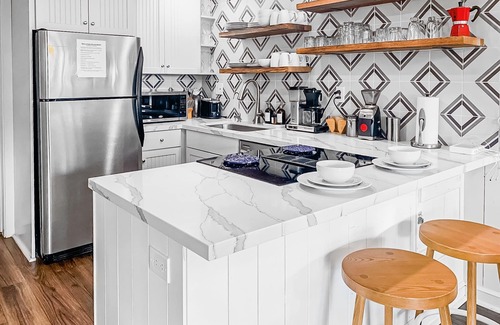 Tahoe Village House | ▟ Quiet Family Getaway ▙ Hot Tub/Mountain View/Ski Resorts