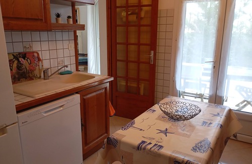 La Remigeasse House | Quiet family home 10 minutes walk from the sea