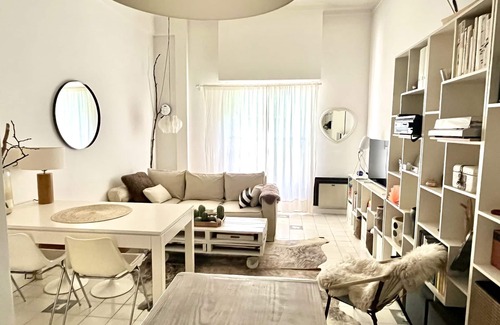 Palermo Apartment | Quiet garden apartment in the heart of Palermo SoHo.