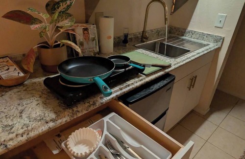 Gainesville House | Quiet Guest Suite w/Yard in Central GNV