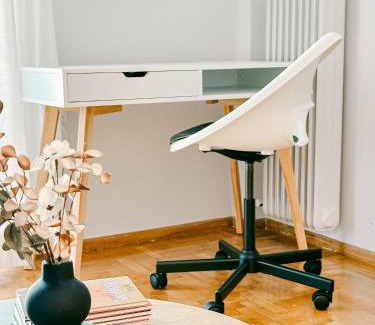 Athens Apartment | Quiet home in Katehaki metro.