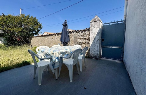 Saint-Denis-d'Oleron House | Quiet house in Saint-Denis d'Oléron near center and beach