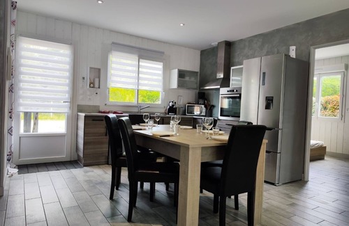 Grayan-Et-L'Hopital Villa | Quiet house with heated swimming pool near soulac/mer, montalivet.