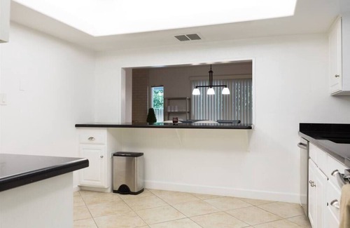 Clearview House | Quiet house, pool, patio, BBQ, citrus