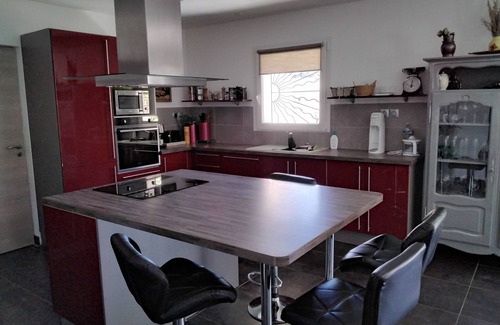 Anduze House | Quiet house with swimming pool in Anduze at the foot of the Cevennes mountains