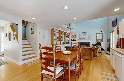 The Bays House | Quiet lakefront home w/private beach, dock, screened porch and stunning views