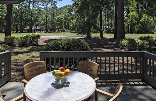 Shipyard Plantation Cottage | Quiet living by the beach! Everything you need to enjoy your vacation!