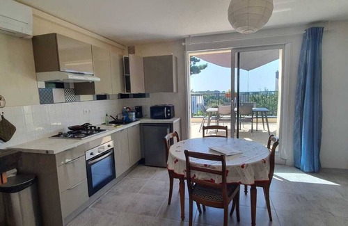 Guidel-Plages Apartment | Quiet location close to beaches Ideal for family weekends April, May, June 2025.