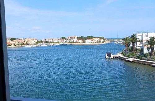 Saint-Cyprien Plage Apartment | Quiet marina apartment with breathtaking views