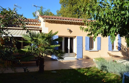 St.-Remy-de-Provence House | Quiet, pleasant detached 3* house with garden 5 mins walk from the town center