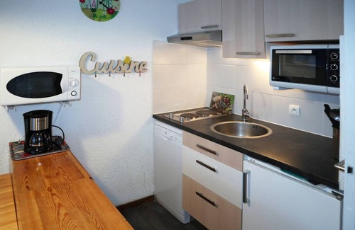 Les Orres Apartment | Quiet residence in an unspoilt setting.
