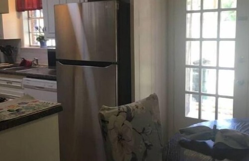 Cardinal Heights Apartment | quiet, safe apt in mid-town Little Rock