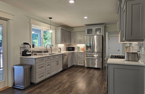 Nehalem House | Quiet, serene, forest setting. 45% monthly discount!