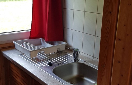 Zeulenroda-Triebes House | Quietly located bungalow with a view of the dam