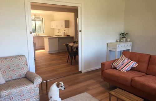 Culburra Beach House | Quintessential Aussie holiday home nested between beach and bay.