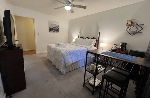 Winston - Salem House | Quite peaceful & cozy private room in Winston Salem