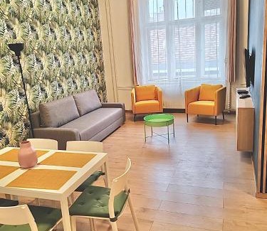 Jozsefvaros Apartment | Rákóczi Residence1274 I 3BDRM I FreeParking I Self Check-In