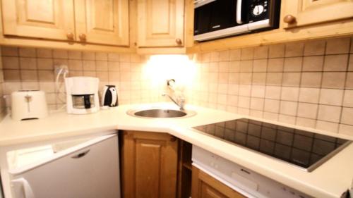 Puy-Saint-Vincent Apartment | Résidence Dame Blanche - DBA217 - APPT 1 CHAMBRE + CABINE - BALCON - 6 PERSONNES - Secteur 1800 MAE-2044