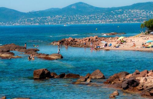 Boulouris-sur-Mer Apartment | Résidence Goélia Les Jardins d'Azur