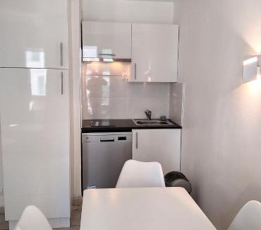 Juan-les-Pins Apartment | Résidence Graziella Studio 201