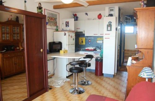 Leucate Apartment | Résidence Karukera - STUDIO 2 PERSONNES 3 couchages PORT LEUCATE MAE-6424