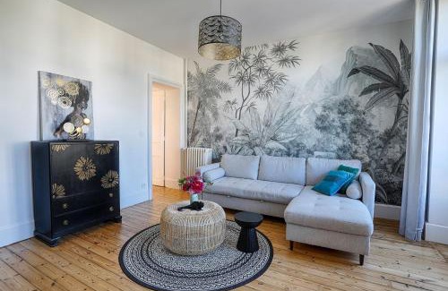Auray Apartment | Résidence l'Aristide : Appartement Naomi