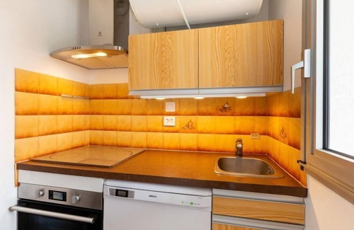 Meschers-sur-Gironde Apartment | Résidence Le Centre by Interhome