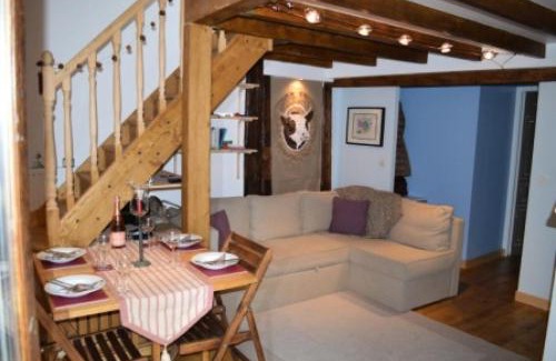 Champagny-en-Vanoise Apartment | Résidence Le Dahu - 3 Pièces pour 6 Personnes MAE-3319