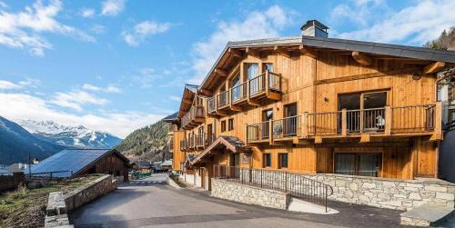 Champagny-en-Vanoise Apartment | Résidence Le Grand Bouquetin - 4 Pièces pour 8 Personnes MAE-9924