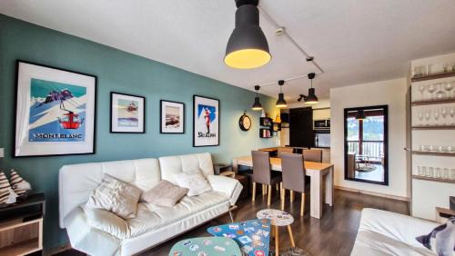 Flaine Apartment | Résidence Le Panoramic - Appartement spacieux · Départ et retour skis aux pieds · Piscine · Parking inclus · Spa MAE-6931