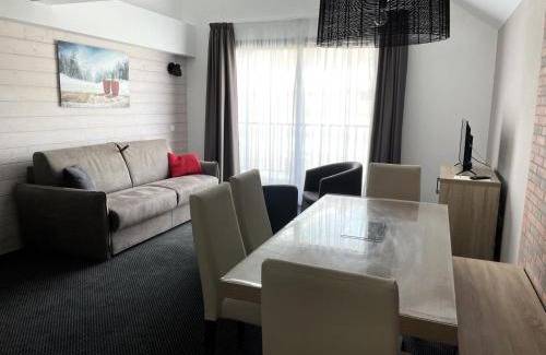 Eaux-Bonnes Apartment | Résidence Le Portillo - Piscine - Studio pour 6 Personnes MAE-4503