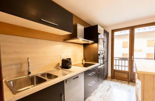 Valloire Apartment | Résidence Les Etoiles Des Neiges - 4 pièces 8/9 personnes exposé Sud MAE-8324