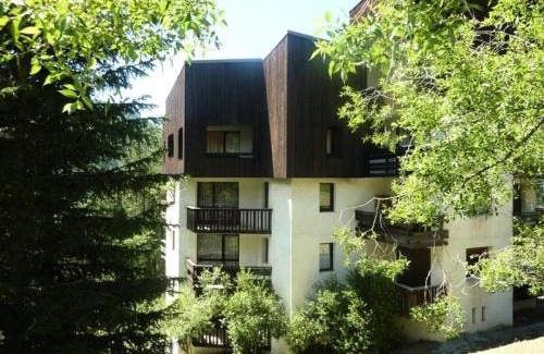 Les Orres Apartment | Résidence Les Flocons - Grand studio cabine 6 personnes MAE-6541